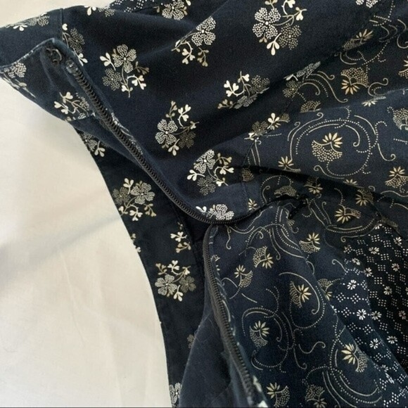 Loft boho floral patchwork knee length skirt with a fluted / ruffle hem size 6p - Picture 3 of 7